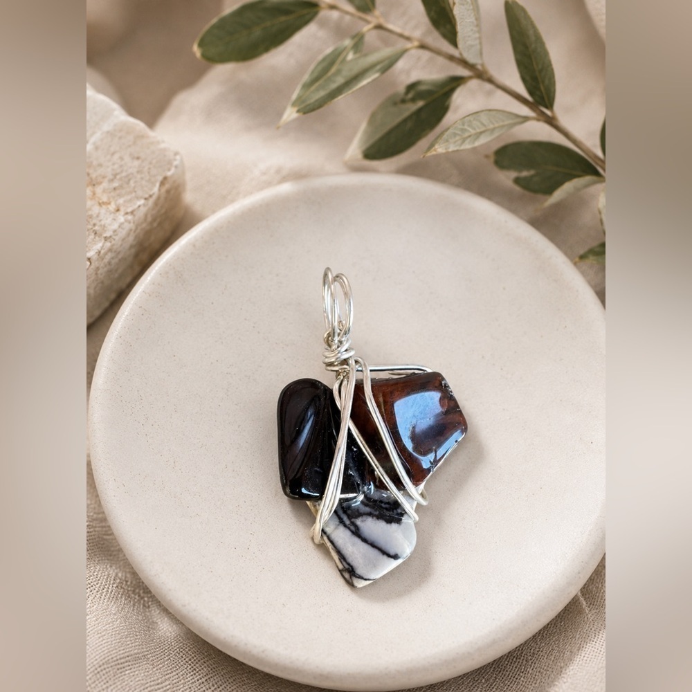 Handcrafted Artisan Jewelry Pendant Genuine Natural Art to Wear Wire Wrapped